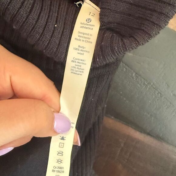 LULULEMON RIBBED TURTLE NECK SWEATER - Picture 6 of 6